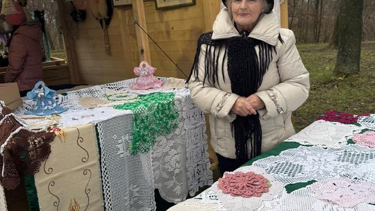 Gm. Siedliszcze. Świąteczny jarmark w Dworze Kulik. Masa ozdób i słodkości! [GALERIA ZDJĘĆ]