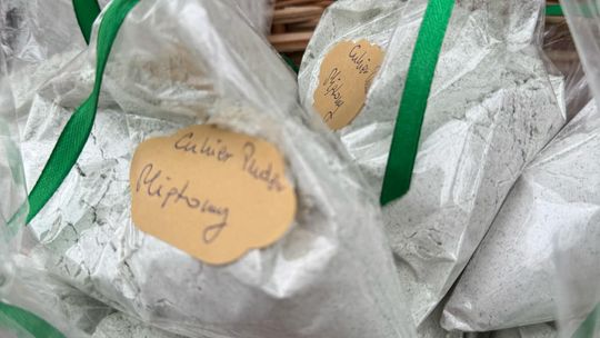 Gm. Siedliszcze. Świąteczny jarmark w Dworze Kulik. Masa ozdób i słodkości! [GALERIA ZDJĘĆ]