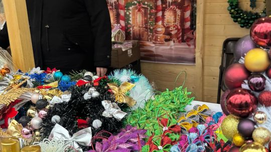 Gm. Siedliszcze. Świąteczny jarmark w Dworze Kulik. Masa ozdób i słodkości! [GALERIA ZDJĘĆ]