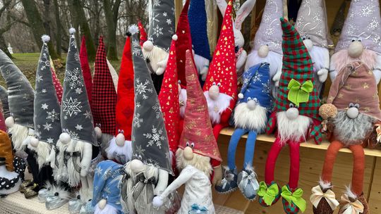 Gm. Siedliszcze. Świąteczny jarmark w Dworze Kulik. Masa ozdób i słodkości! [GALERIA ZDJĘĆ]