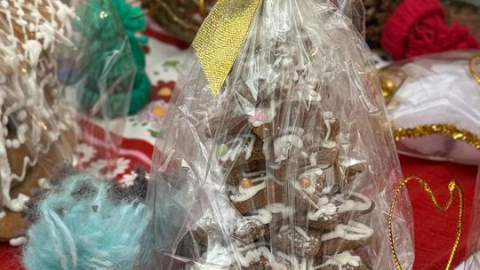 Gm. Siedliszcze. Świąteczny jarmark w Dworze Kulik. Masa ozdób i słodkości! [GALERIA ZDJĘĆ]