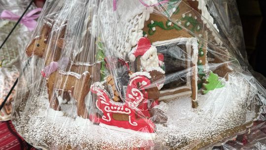Gm. Siedliszcze. Świąteczny jarmark w Dworze Kulik. Masa ozdób i słodkości! [GALERIA ZDJĘĆ]