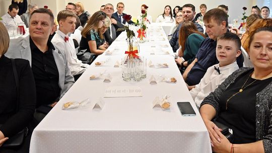 Jubileusz Niepublicznego Specjalnego Ośrodka Szkolno – Wychowawczego na „Lawendowym Wzgórzu "  [GALERIA ZDJĘĆ]