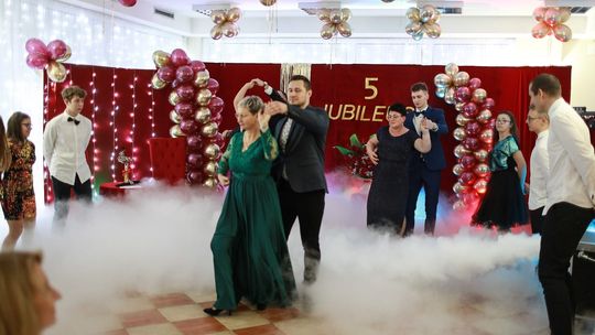 Jubileusz Niepublicznego Specjalnego Ośrodka Szkolno – Wychowawczego na „Lawendowym Wzgórzu "  [GALERIA ZDJĘĆ]