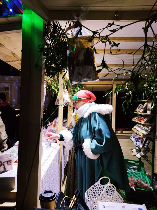 Gm. Siedliszcze. Jarmark świąteczny w Kuliku wieczorową porą... [GALERIA ZDJĘĆ]