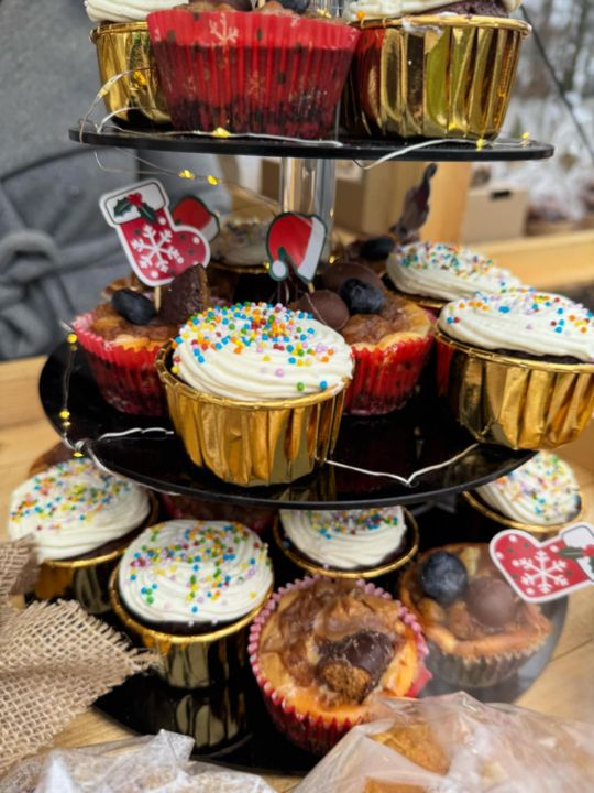 Gm. Siedliszcze. Świąteczny jarmark w Dworze Kulik. Masa ozdób i słodkości! [GALERIA ZDJĘĆ]