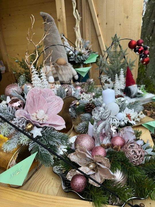 Gm. Siedliszcze. Świąteczny jarmark w Dworze Kulik. Masa ozdób i słodkości! [GALERIA ZDJĘĆ]