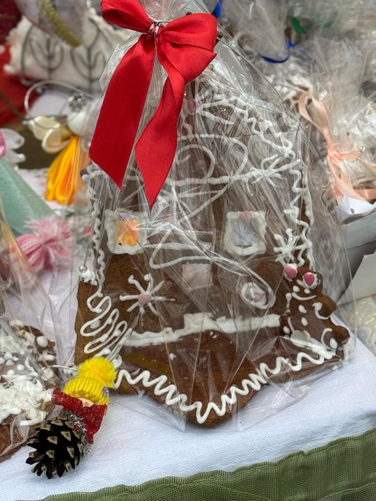 Gm. Siedliszcze. Świąteczny jarmark w Dworze Kulik. Masa ozdób i słodkości! [GALERIA ZDJĘĆ]