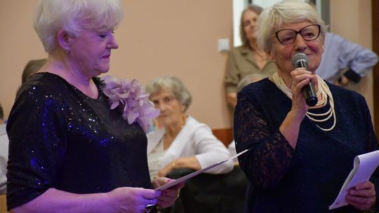 Krasnystaw. VIII Senioriada i zabawa andrzejkowa [GALERIA ZDJĘĆ]