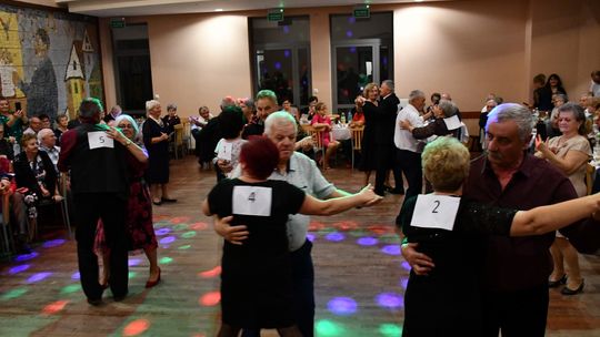 Krasnystaw. VIII Senioriada i zabawa andrzejkowa [GALERIA ZDJĘĆ]