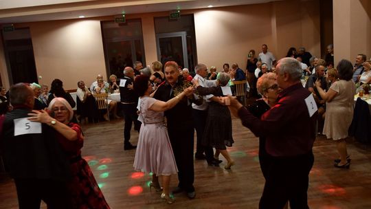 Krasnystaw. VIII Senioriada i zabawa andrzejkowa [GALERIA ZDJĘĆ]