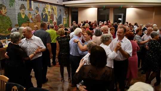 Krasnystaw. VIII Senioriada i zabawa andrzejkowa [GALERIA ZDJĘĆ]