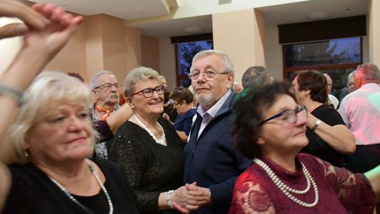 Krasnystaw. VIII Senioriada i zabawa andrzejkowa [GALERIA ZDJĘĆ]