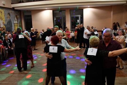 Krasnystaw. VIII Senioriada i zabawa andrzejkowa [GALERIA ZDJĘĆ]