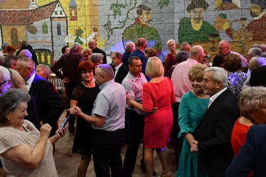 Krasnystaw. VIII Senioriada i zabawa andrzejkowa [GALERIA ZDJĘĆ]