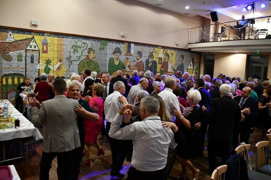 Krasnystaw. VIII Senioriada i zabawa andrzejkowa [GALERIA ZDJĘĆ]