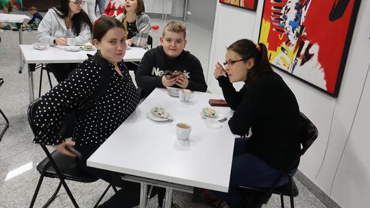 Chełm. Charytatywny "Podwieczorek z Szymonkiem" [GALERIA ZDJĘĆ]