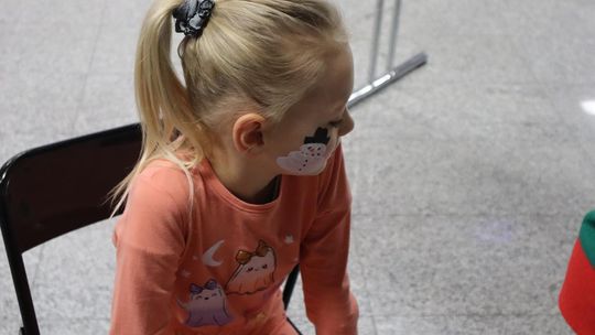 Chełm. Charytatywny "Podwieczorek z Szymonkiem" [GALERIA ZDJĘĆ]