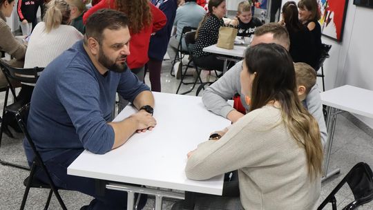 Chełm. Charytatywny "Podwieczorek z Szymonkiem" [GALERIA ZDJĘĆ]