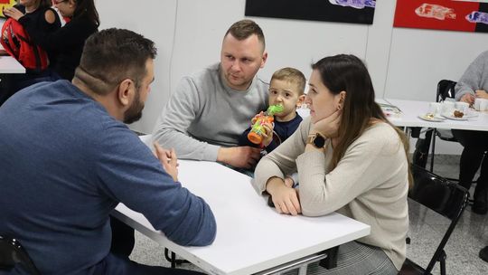 Chełm. Charytatywny "Podwieczorek z Szymonkiem" [GALERIA ZDJĘĆ]