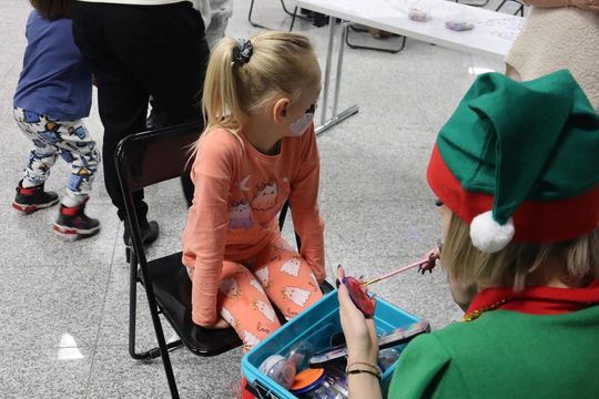 Chełm. Charytatywny "Podwieczorek z Szymonkiem" [GALERIA ZDJĘĆ]