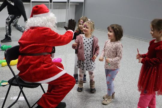 Chełm. Charytatywny "Podwieczorek z Szymonkiem" [GALERIA ZDJĘĆ]