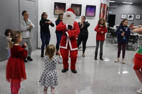 Chełm. Charytatywny "Podwieczorek z Szymonkiem" [GALERIA ZDJĘĆ]