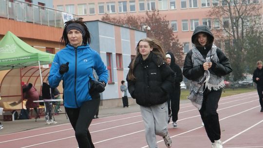 Krasnystaw. I Charytatywny Bieg Mikołajkowy [GALERIA ZDJĘĆ]