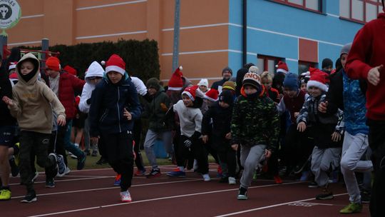 Krasnystaw. I Charytatywny Bieg Mikołajkowy [GALERIA ZDJĘĆ]