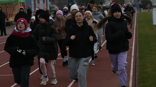 Krasnystaw. I Charytatywny Bieg Mikołajkowy [GALERIA ZDJĘĆ]