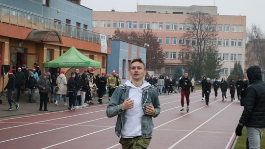 Krasnystaw. I Charytatywny Bieg Mikołajkowy [GALERIA ZDJĘĆ]