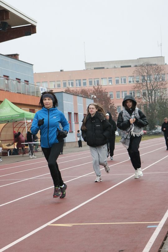 Krasnystaw. I Charytatywny Bieg Mikołajkowy [GALERIA ZDJĘĆ]