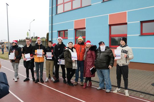 Krasnystaw. I Charytatywny Bieg Mikołajkowy [GALERIA ZDJĘĆ]