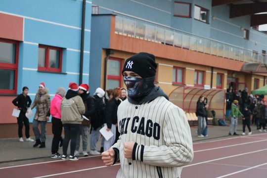 Krasnystaw. I Charytatywny Bieg Mikołajkowy [GALERIA ZDJĘĆ]