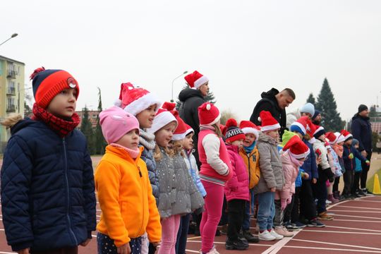 Krasnystaw. I Charytatywny Bieg Mikołajkowy [GALERIA ZDJĘĆ]