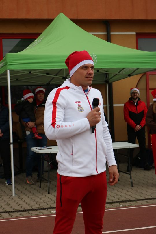 Krasnystaw. I Charytatywny Bieg Mikołajkowy [GALERIA ZDJĘĆ]