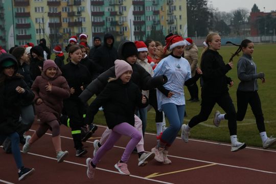 Krasnystaw. I Charytatywny Bieg Mikołajkowy [GALERIA ZDJĘĆ]