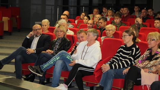 Spotkanie z Robertem Korzeniowskim w chełmskiej bibliotece [GALERIA ZDJĘĆ]