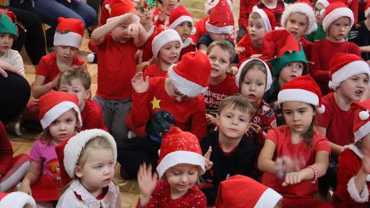 Święty Mikołaj w Przedszkolu nr 15 w Chełmie