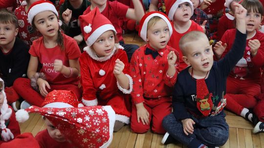 Święty Mikołaj w Przedszkolu nr 15 w Chełmie
