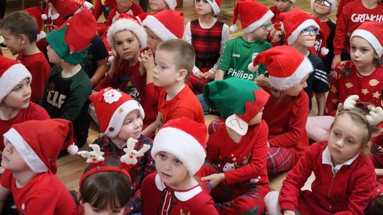 Święty Mikołaj w Przedszkolu nr 15 w Chełmie