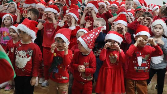 Święty Mikołaj w Przedszkolu nr 15 w Chełmie