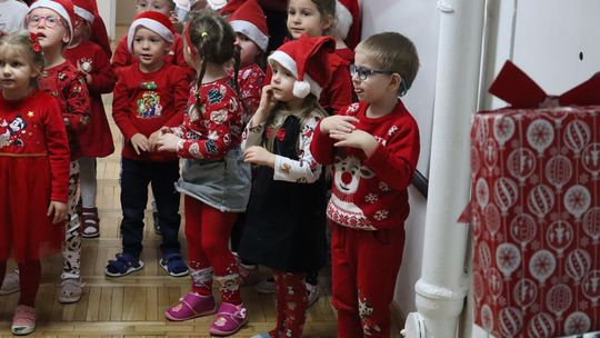 Święty Mikołaj w Przedszkolu nr 15 w Chełmie