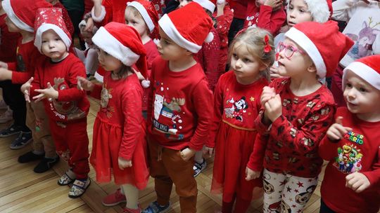 Święty Mikołaj w Przedszkolu nr 15 w Chełmie