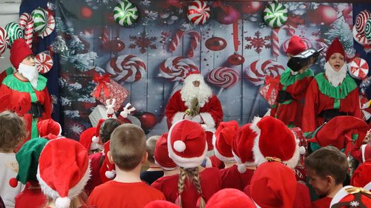 Święty Mikołaj w Przedszkolu nr 15 w Chełmie