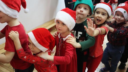 Święty Mikołaj w Przedszkolu nr 15 w Chełmie