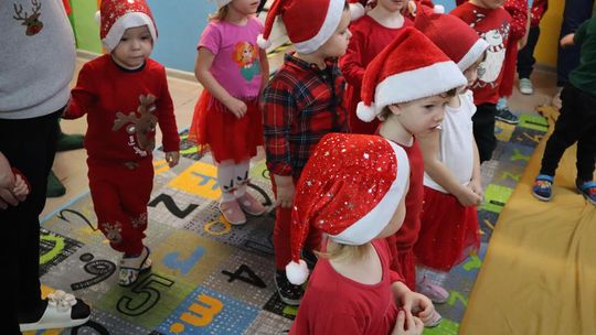 Święty Mikołaj w Przedszkolu nr 15 w Chełmie
