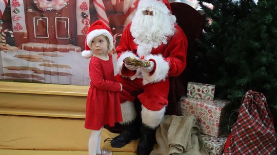 Święty Mikołaj w Przedszkolu nr 15 w Chełmie