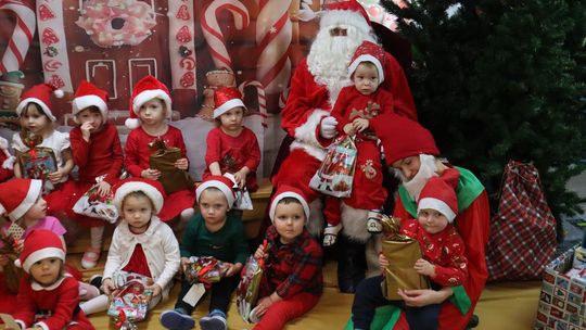 Święty Mikołaj w Przedszkolu nr 15 w Chełmie