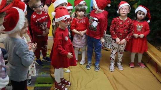 Święty Mikołaj w Przedszkolu nr 15 w Chełmie
